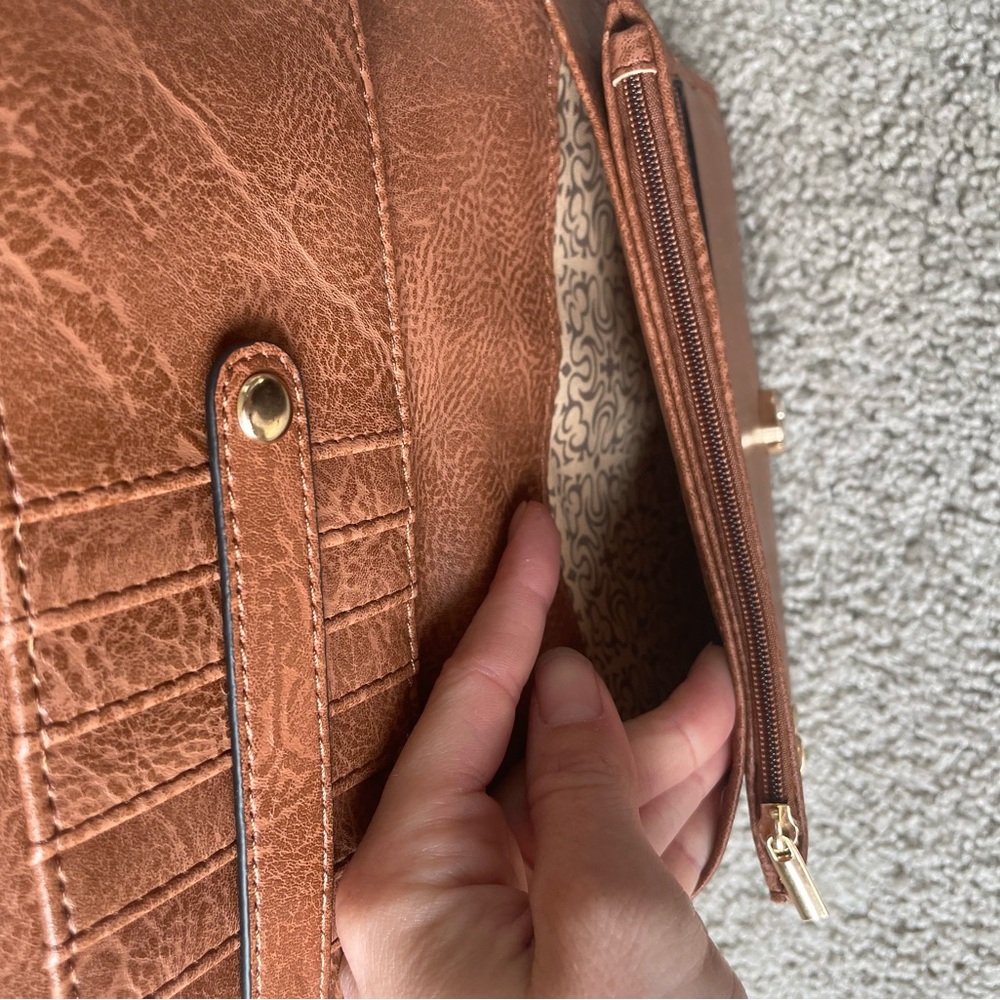 DS Bags NWT Crossbody Bag - Picture 6 of 7